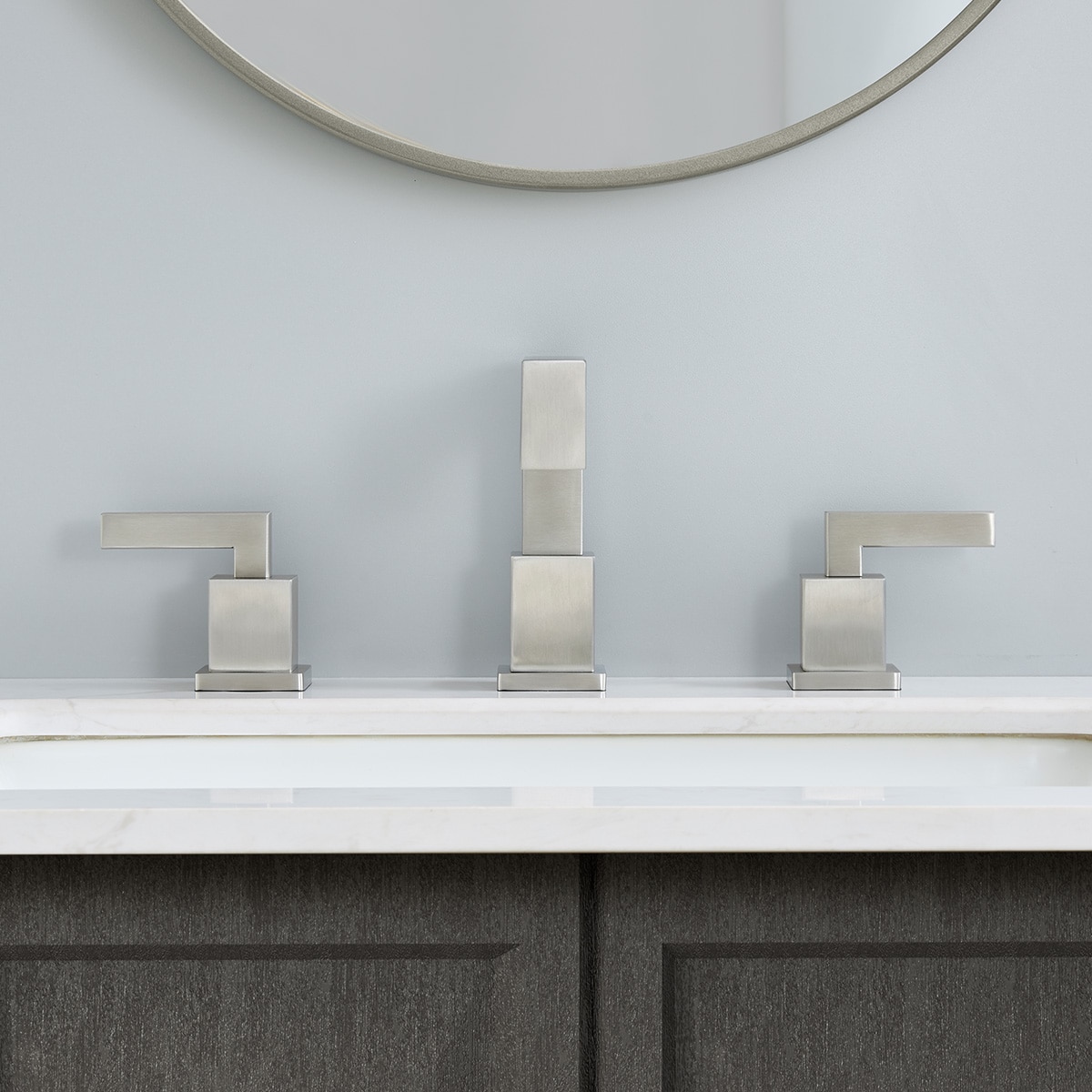 galleryImage
